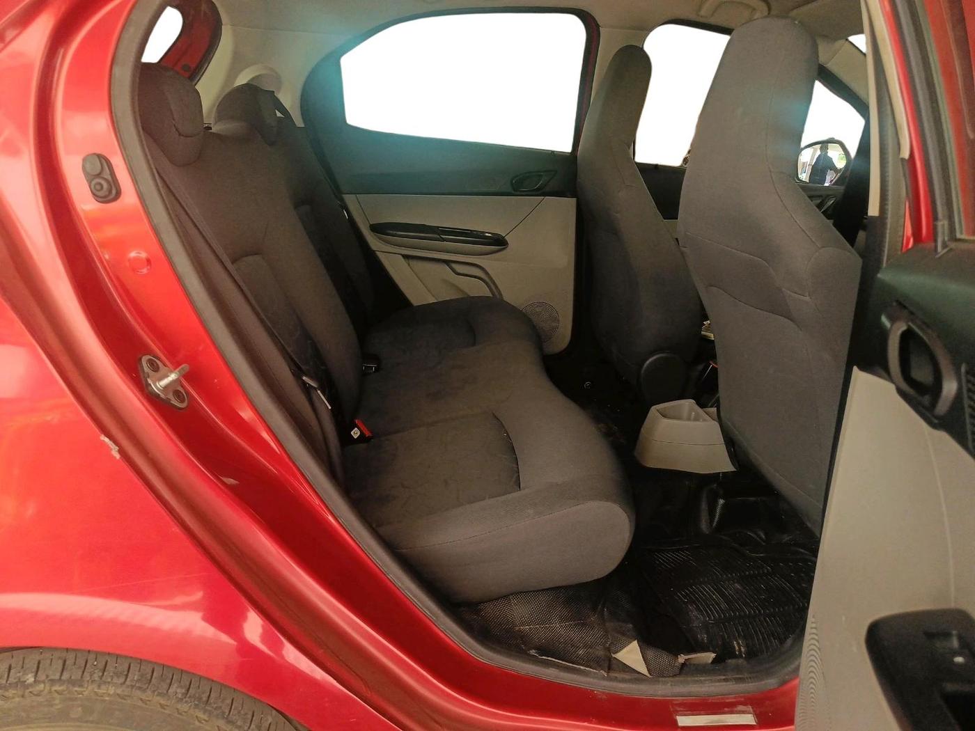 2017 Tata Tiago XT PETROL, Petrol, Manual, 1,29,758 km, interior