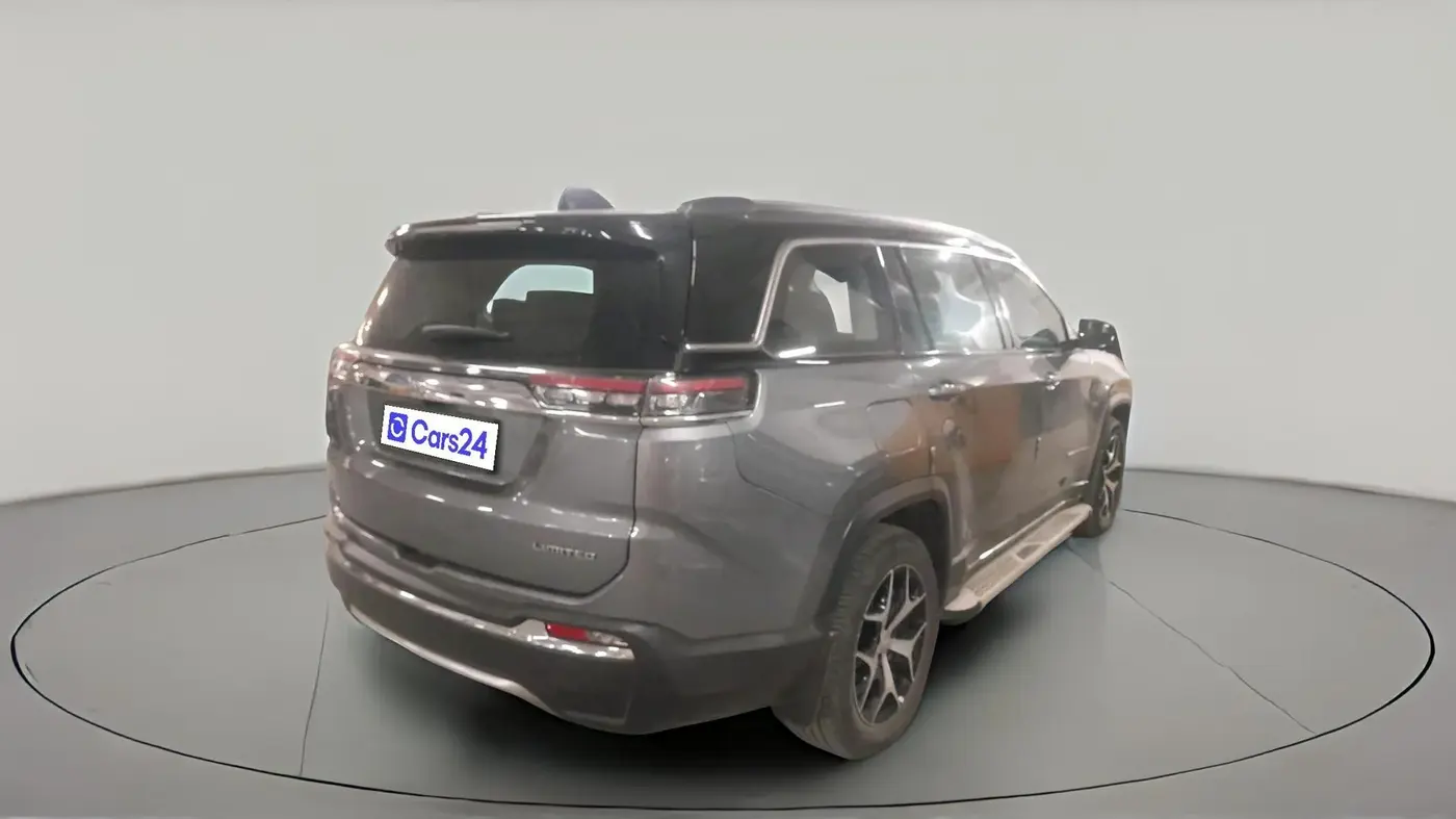 2022 Jeep MERIDIAN LIMITED (O) 4X2 AT, Diesel, Automatic, 40,350 km, exterior