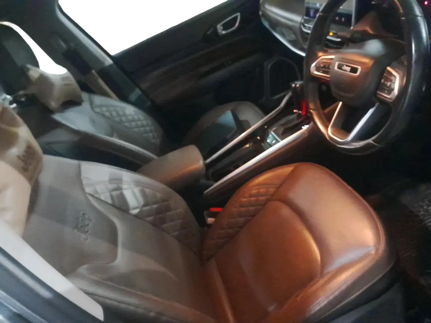 2022 Jeep MERIDIAN LIMITED (O) 4X2 AT, Diesel, Automatic, 40,350 km, interior