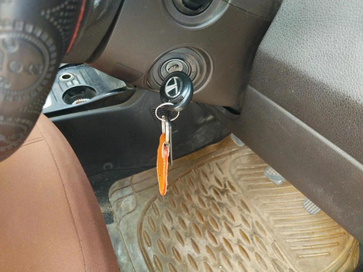 2017 Tata Bolt XE QUADRAJET, Diesel, Manual, 1,45,937 km, interior