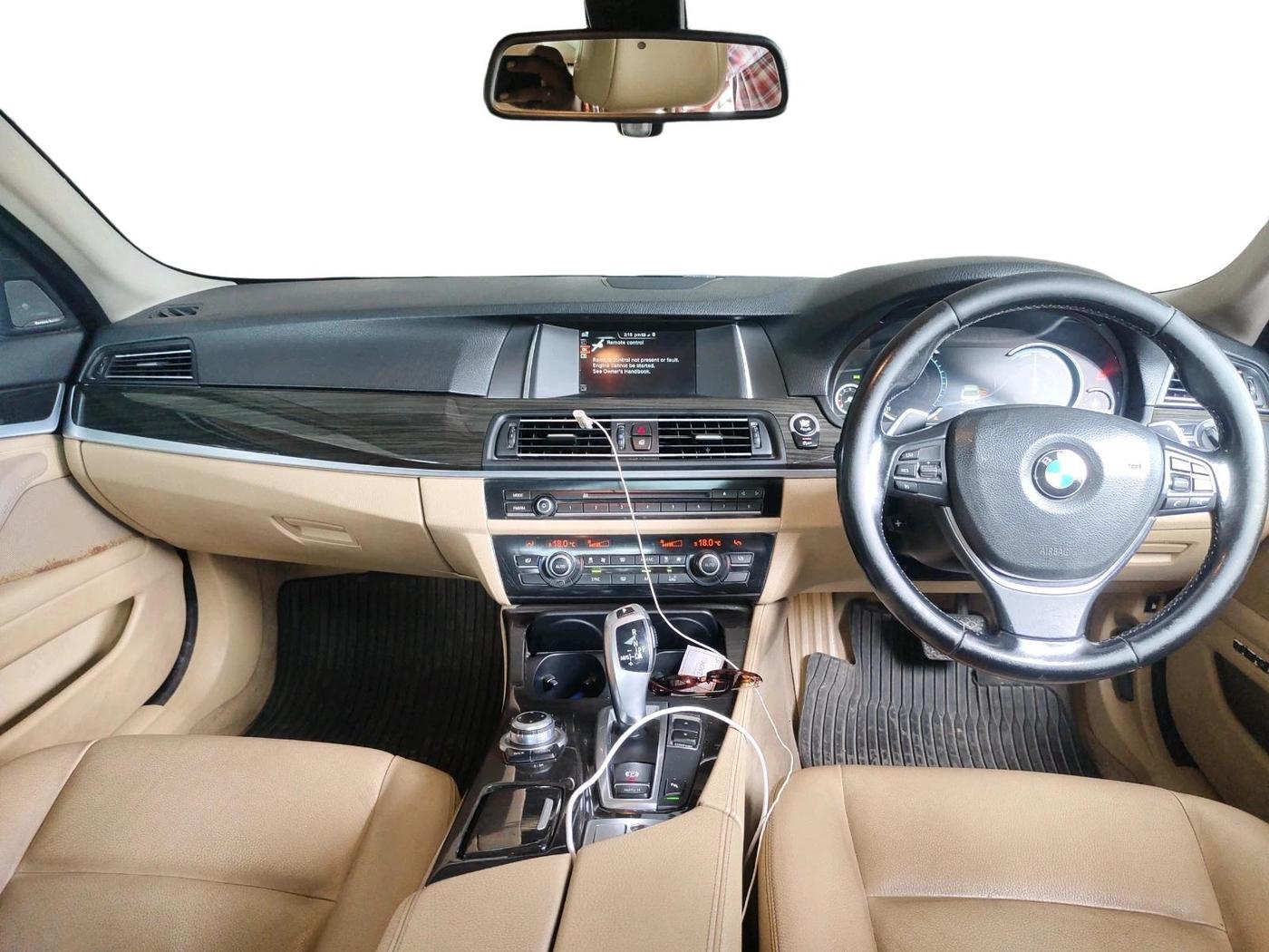 2014 BMW 5 Series 520D LUXURY LINE, Diesel, Automatic, 1,32,698 km, interior