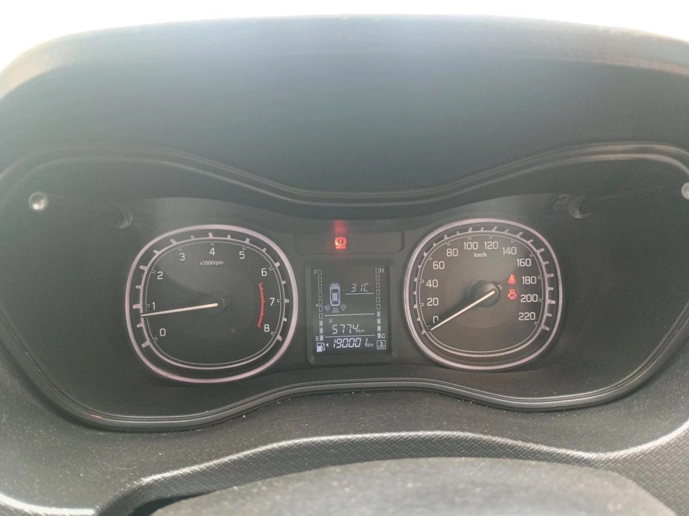 2020 Maruti Vitara Brezza ZXI PLUS, Petrol, Manual, 1,90,001 km, interior