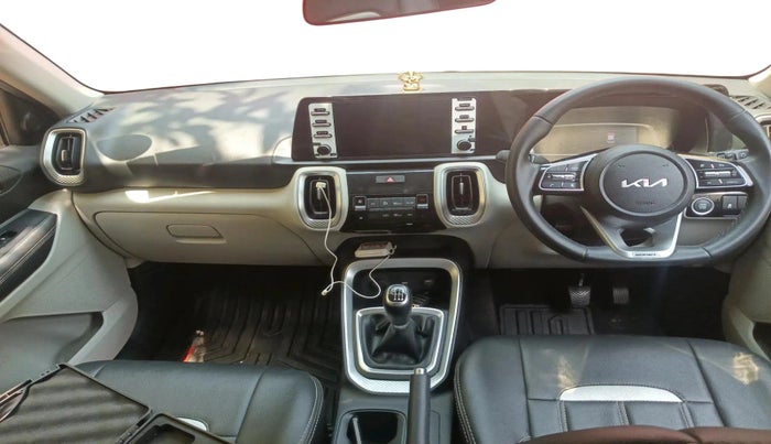2022 KIA SONET HTX 1.0 IMT, Petrol, Manual, 9,677 km, interior