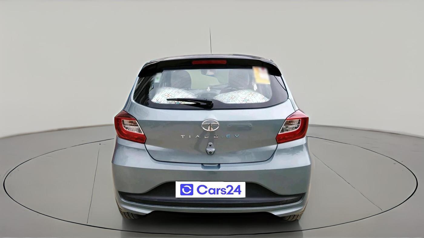 2023 Tata TIAGO EV XZ PLUS TECH LUX LONG RANGE, Electric, Automatic, 43,604 km, exterior