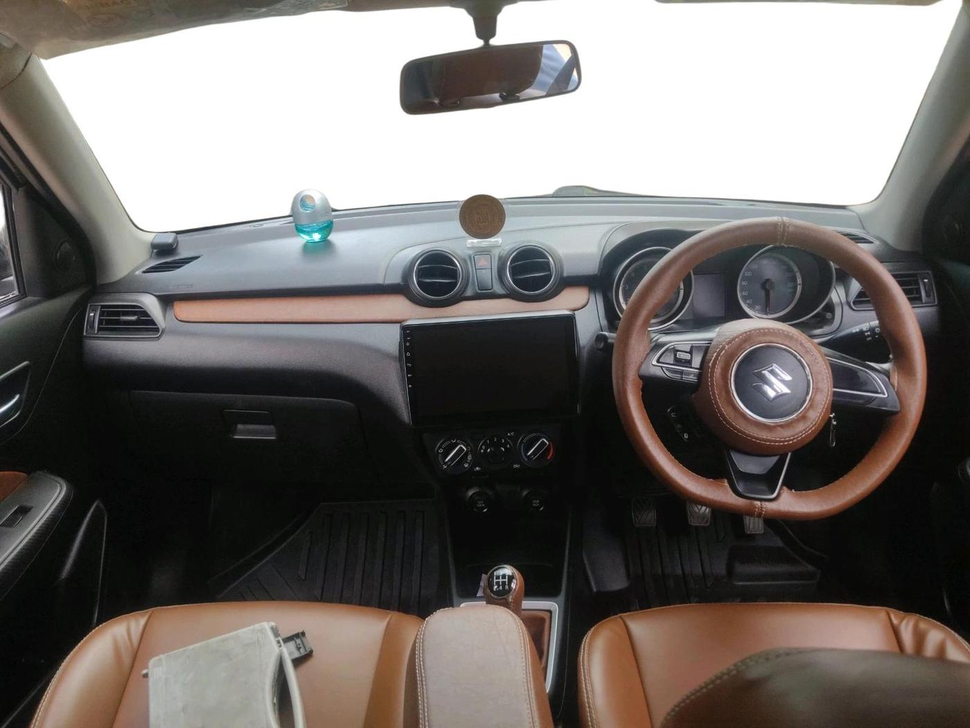 2021 Maruti Swift VXI, Petrol, Manual, 41,078 km, interior