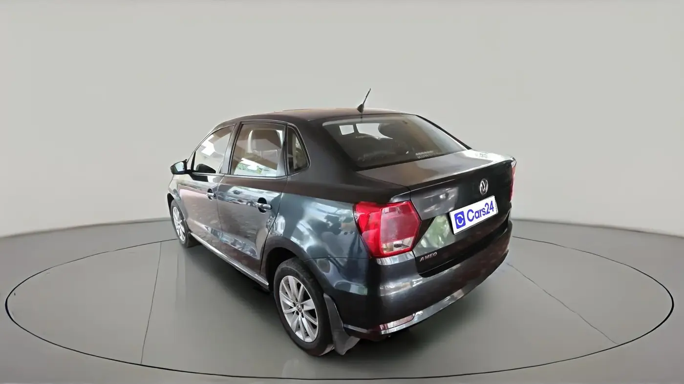 2016 Volkswagen Ameo HIGHLINE1.2L, Petrol, Manual, 75,174 km, exterior