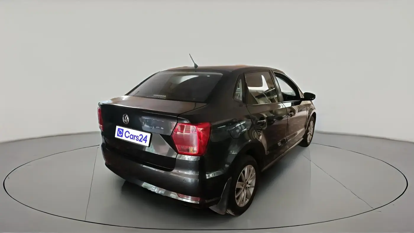 2016 Volkswagen Ameo HIGHLINE1.2L, Petrol, Manual, 75,174 km, exterior