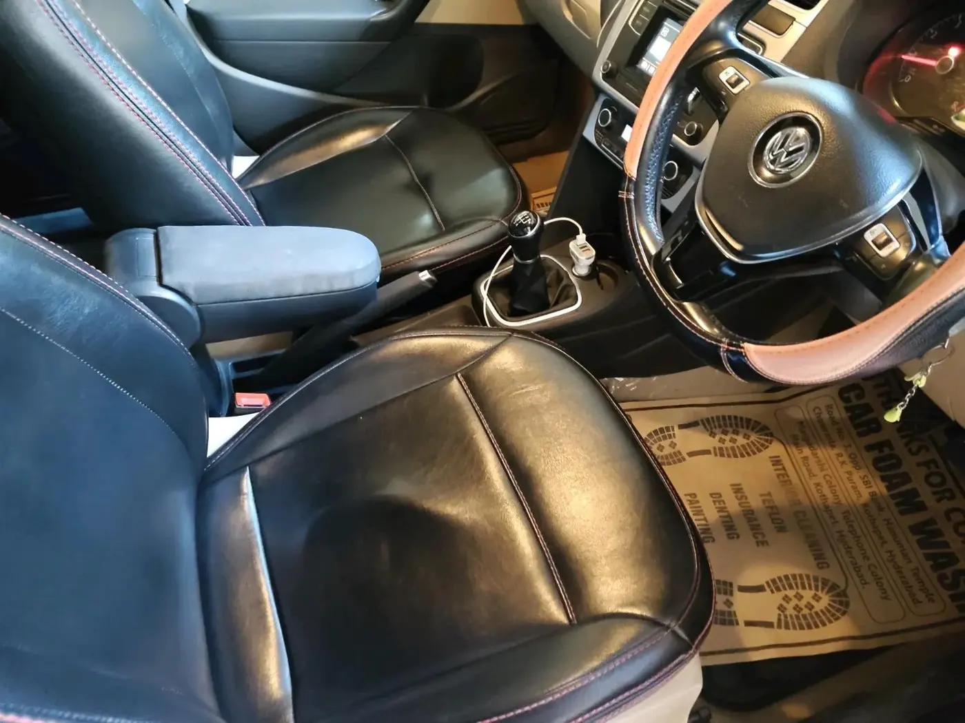 2016 Volkswagen Ameo HIGHLINE1.2L, Petrol, Manual, 75,174 km, interior