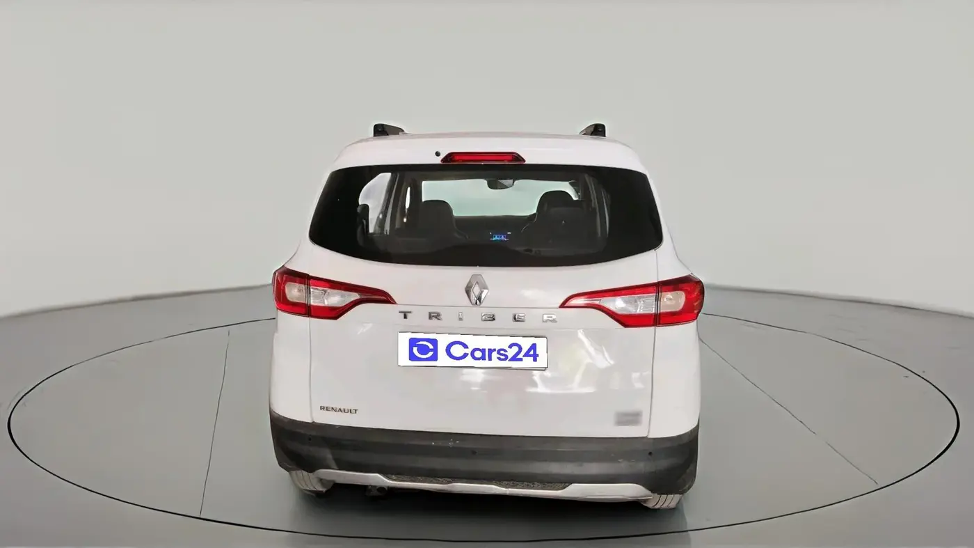 2020 Renault TRIBER RXT AMT, Petrol, Automatic, 54,900 km, exterior