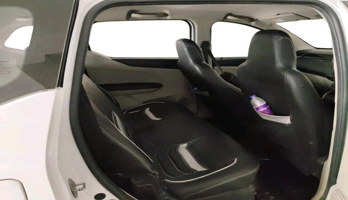 2020 Renault TRIBER RXT AMT, Petrol, Automatic, 54,900 km, interior