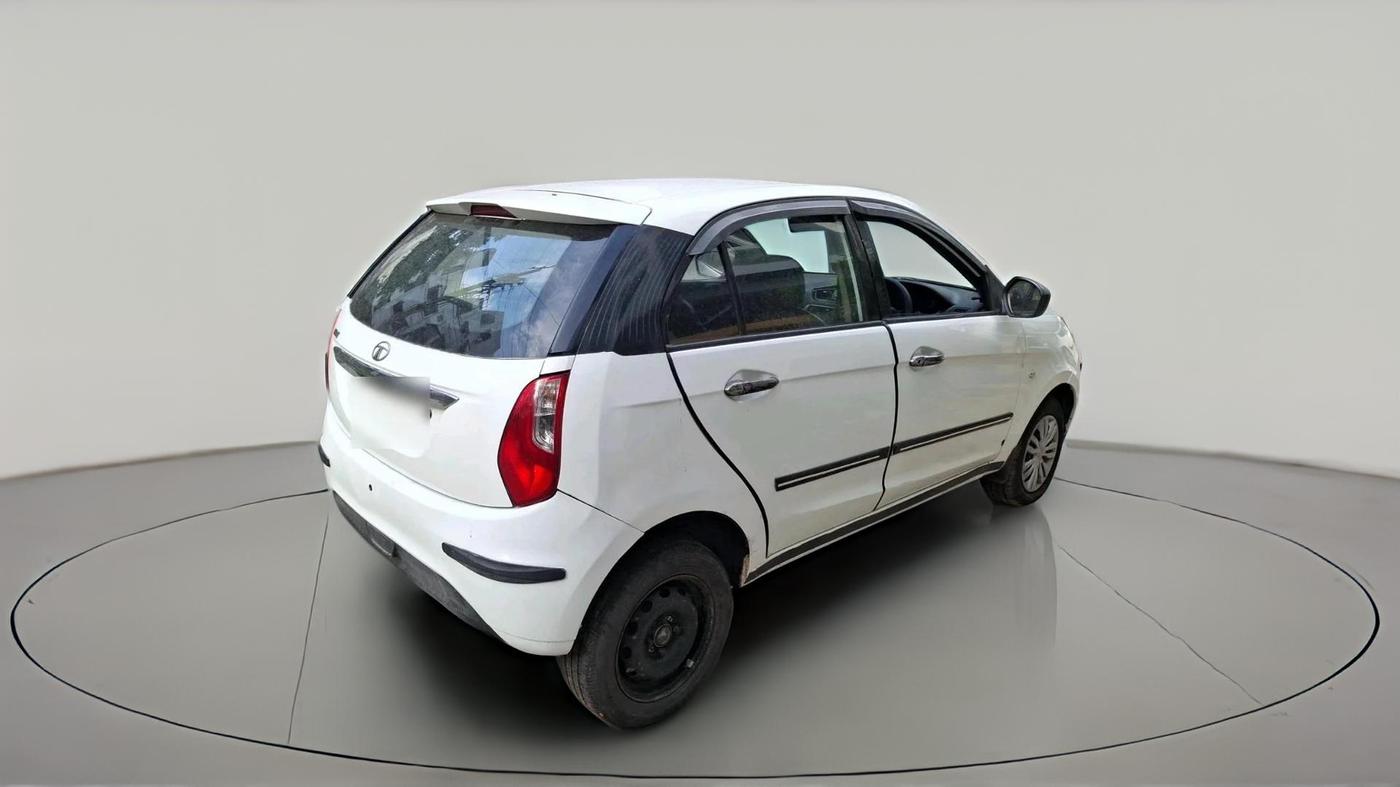 2016 Tata Bolt XE QUADRAJET, Diesel, Manual, 2,43,078 km, exterior