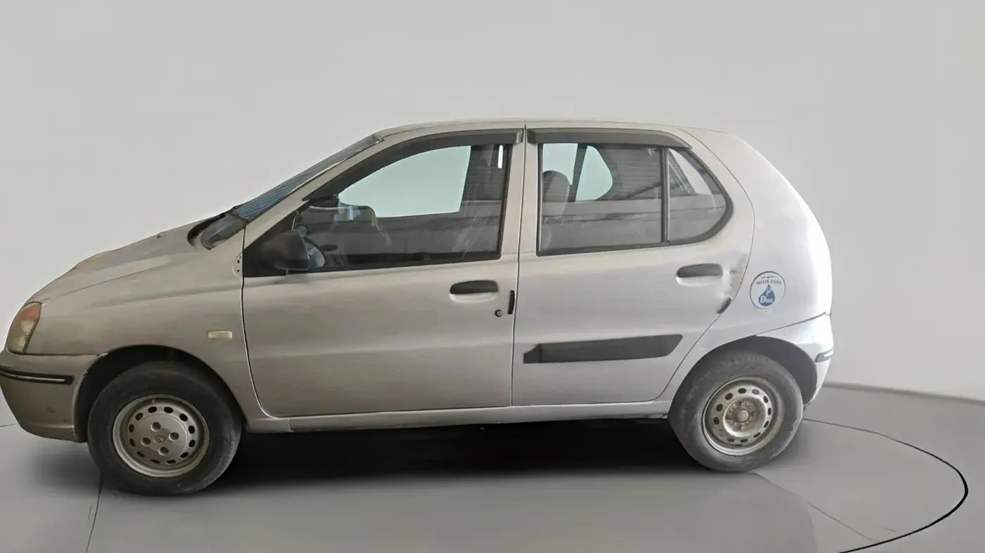 2013 Tata Indica V2 DLS, Diesel, Manual, 1,82,830 km, exterior