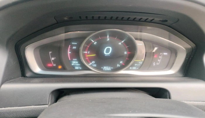 2015 Volvo XC 60 D5 SUMMUM, Diesel, Automatic, 1,29,082 km, interior