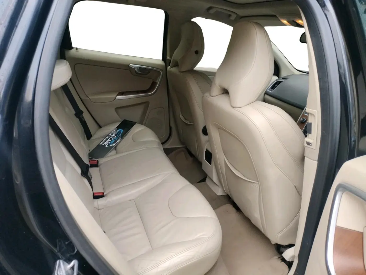 2015 Volvo XC 60 D5 SUMMUM, Diesel, Automatic, 1,29,082 km, interior