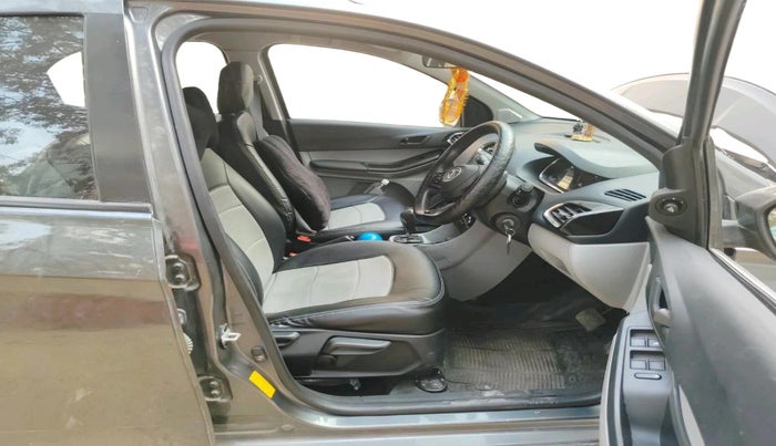2022 Tata Tiago XTA PETROL, Petrol, Automatic, 45,000 km, interior