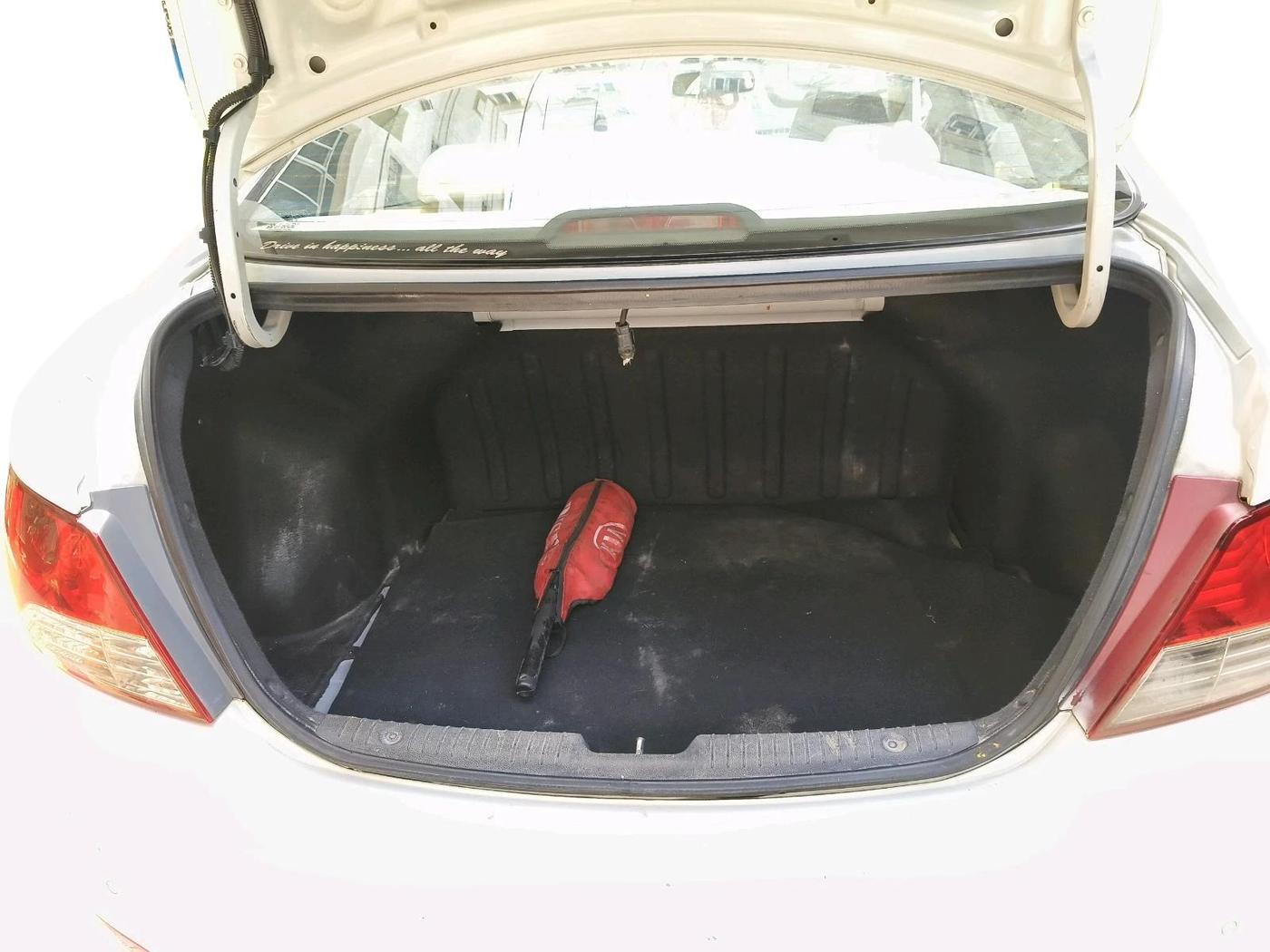 2013 Hyundai Verna FLUIDIC 1.6 VTVT SX, Petrol, Manual, 43,349 km, exterior