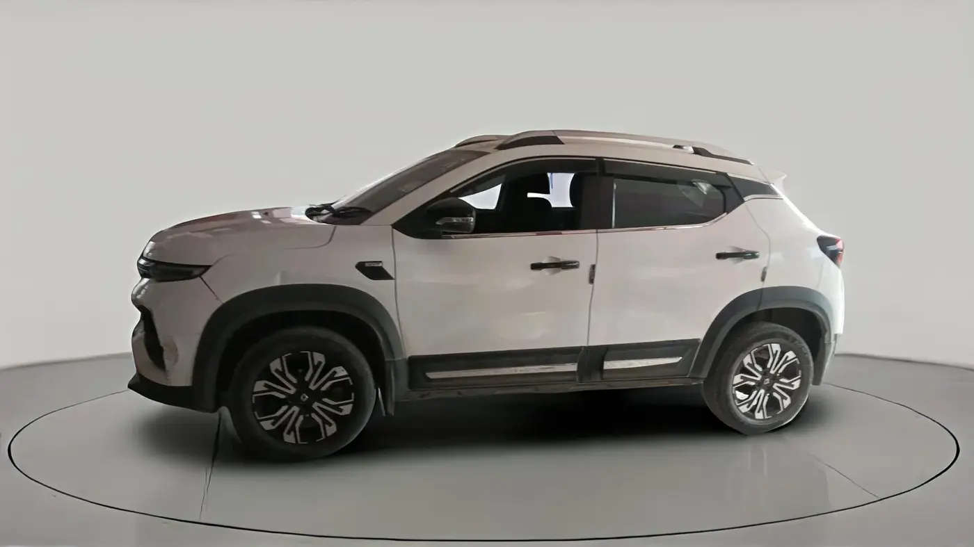 2022 Renault Kiger RXZ MT, Petrol, Manual, 34,119 km, exterior