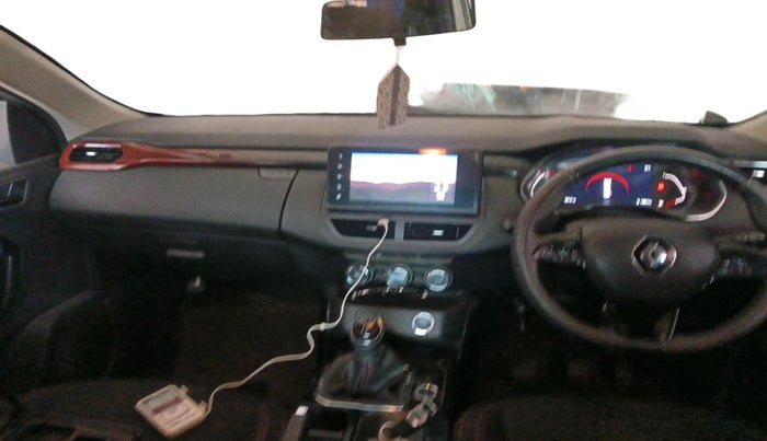 2022 Renault Kiger RXZ MT, Petrol, Manual, 34,119 km, interior