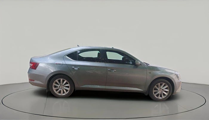 2016 Skoda Superb L&K 1.8 TSI AT, Petrol, Automatic, 68,916 km, exterior