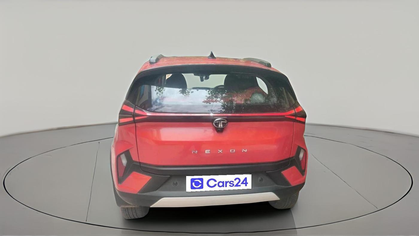 2024 Tata NEXON CREATIVE+ SUNROOF AMT 1.2 PETROL, Petrol, Automatic, 25,931 km, exterior