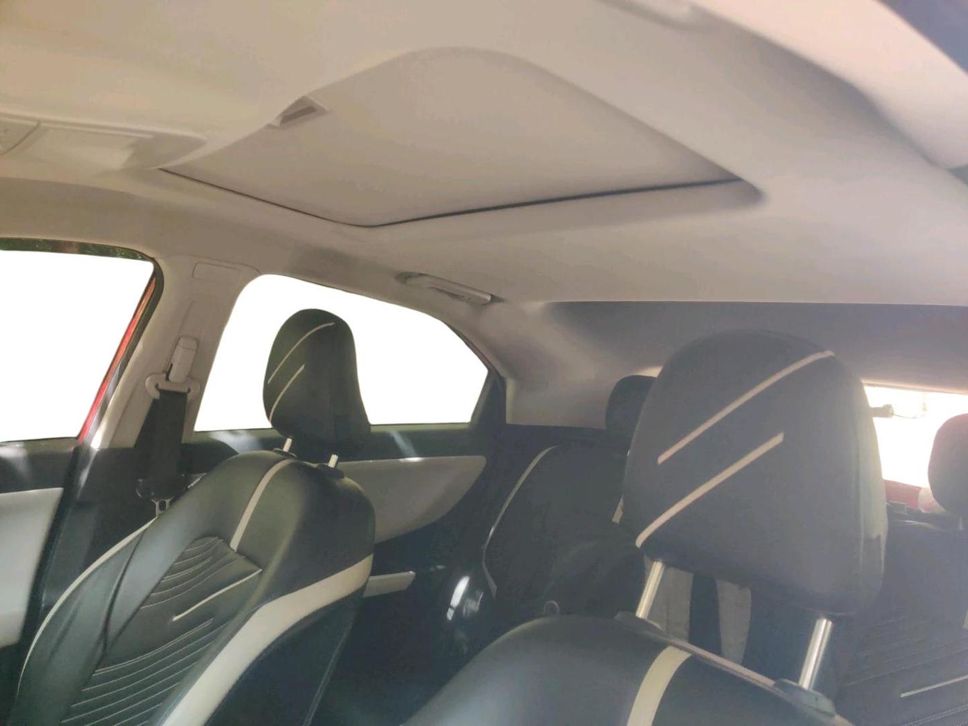 2024 Tata NEXON CREATIVE+ SUNROOF AMT 1.2 PETROL, Petrol, Automatic, 25,931 km, interior