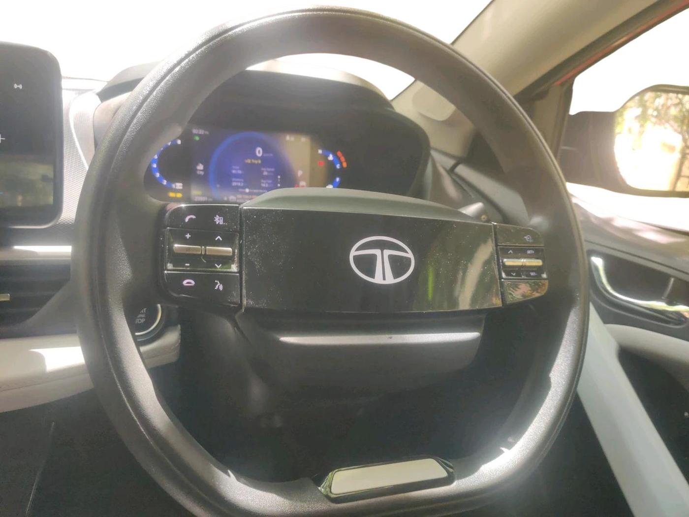 2024 Tata NEXON CREATIVE+ SUNROOF AMT 1.2 PETROL, Petrol, Automatic, 25,931 km, interior