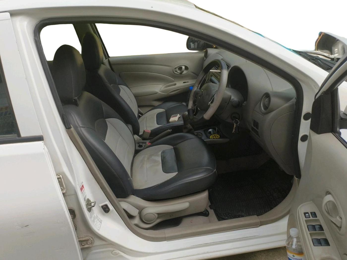 2012 Nissan Sunny XL, Petrol, Manual, 75,970 km, interior