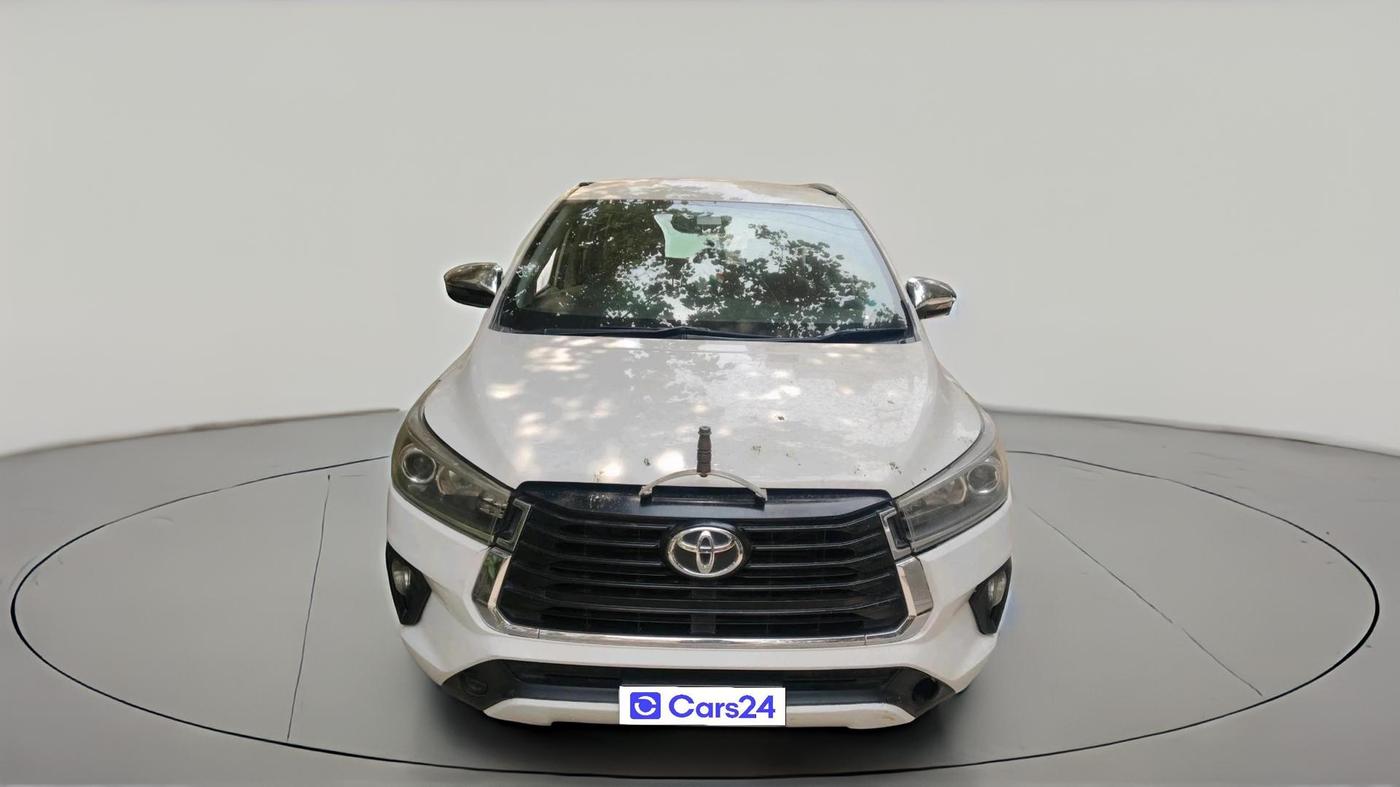 2018 Toyota Innova Crysta 2.4 GX 8 STR, Diesel, Manual, 1,51,022 km, exterior