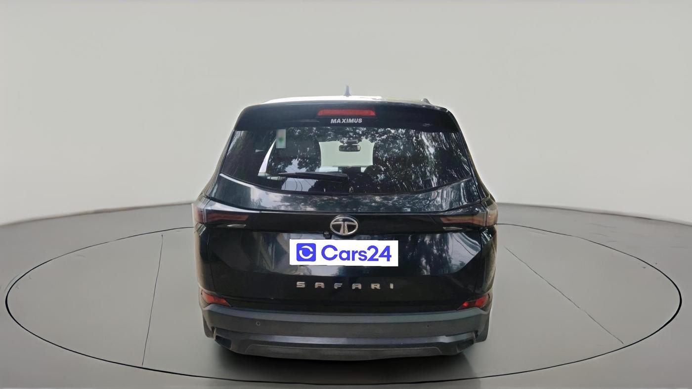 2023 Tata Safari XZA PLUS O DARK EDITION, Diesel, Automatic, 31,621 km, exterior