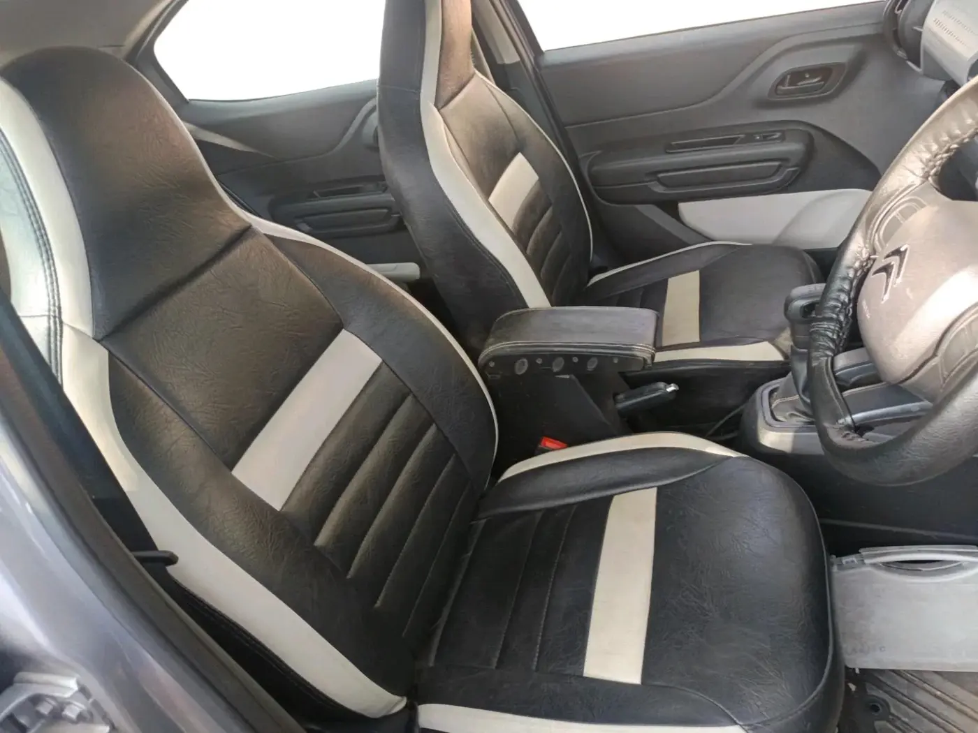 2024 CITROEN Basalt You 1.2 Petrol MT , Petrol, Manual, 25,754 km, interior