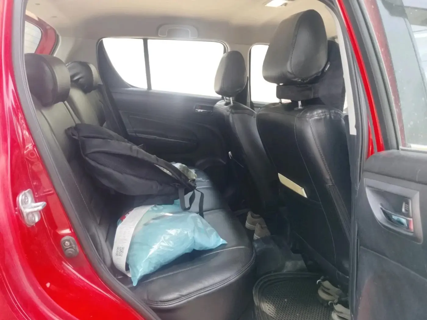 2014 Maruti Swift ZDI, Diesel, Manual, 1,23,613 km, interior