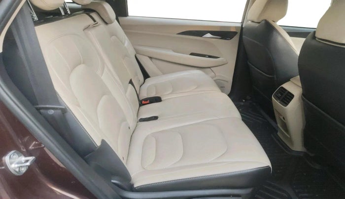 2022 MG HECTOR SHARP 2.0 DIESEL, Diesel, Manual, 1,39,763 km, interior