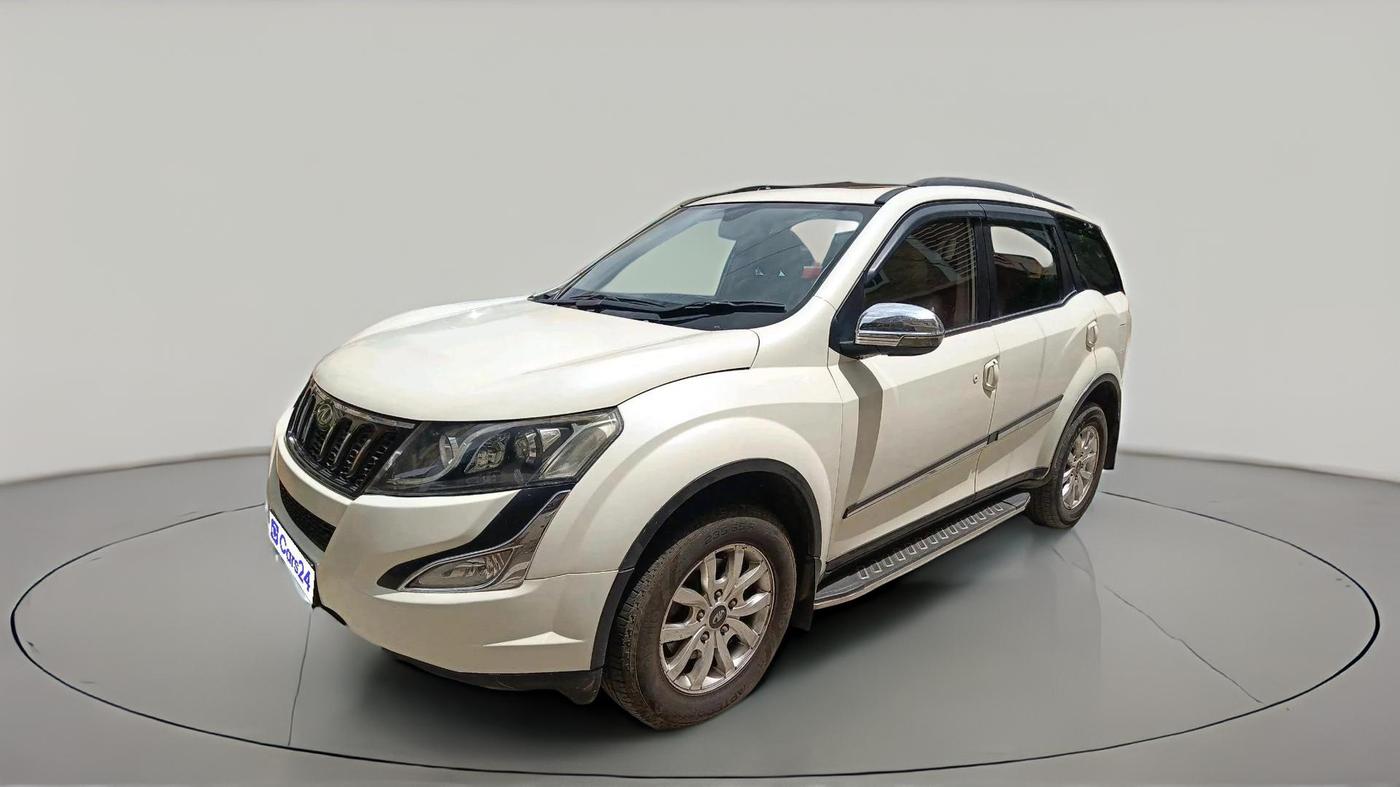 2015 Mahindra XUV500 W10, Diesel, Manual, 73,237 km, exterior