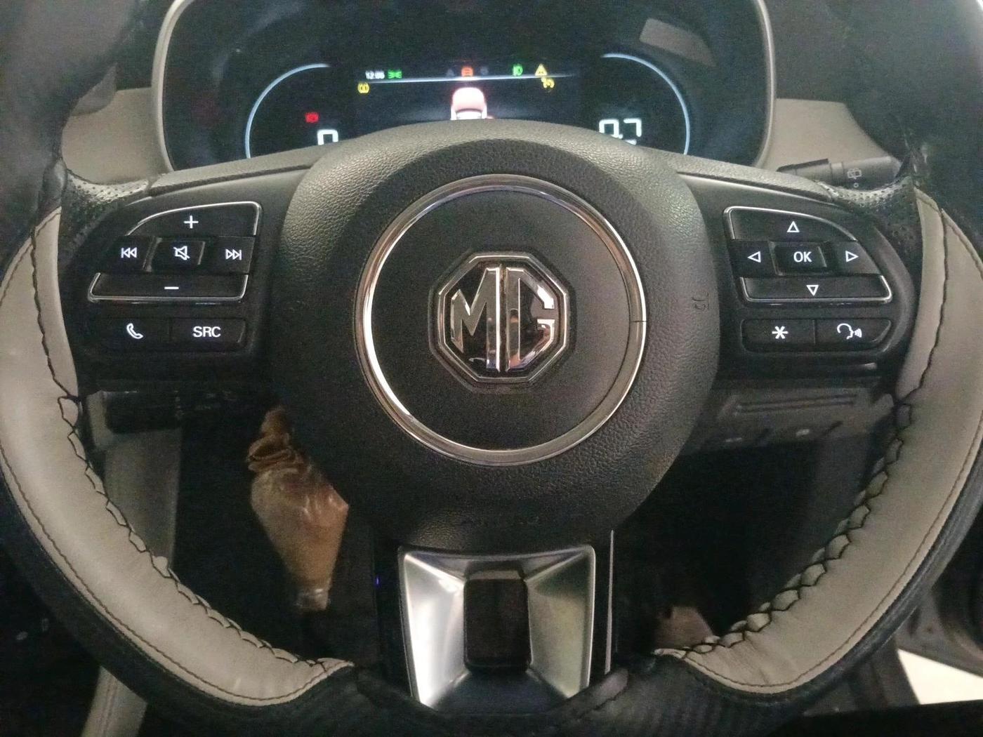 2022 MG ASTOR SHARP 1.5 CVT, Petrol, Automatic, 35,035 km, interior