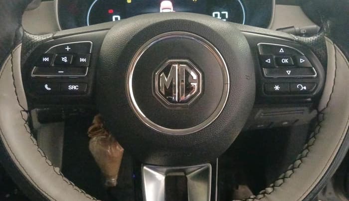 2022 MG ASTOR SHARP 1.5 CVT, Petrol, Automatic, 35,035 km, interior