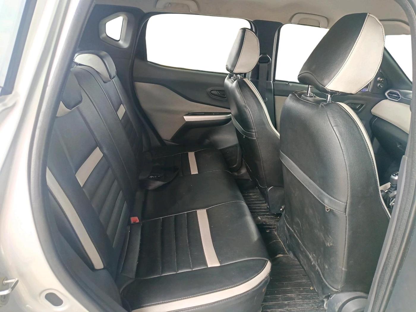 2023 Nissan MAGNITE XE, Petrol, Manual, 25,112 km, interior