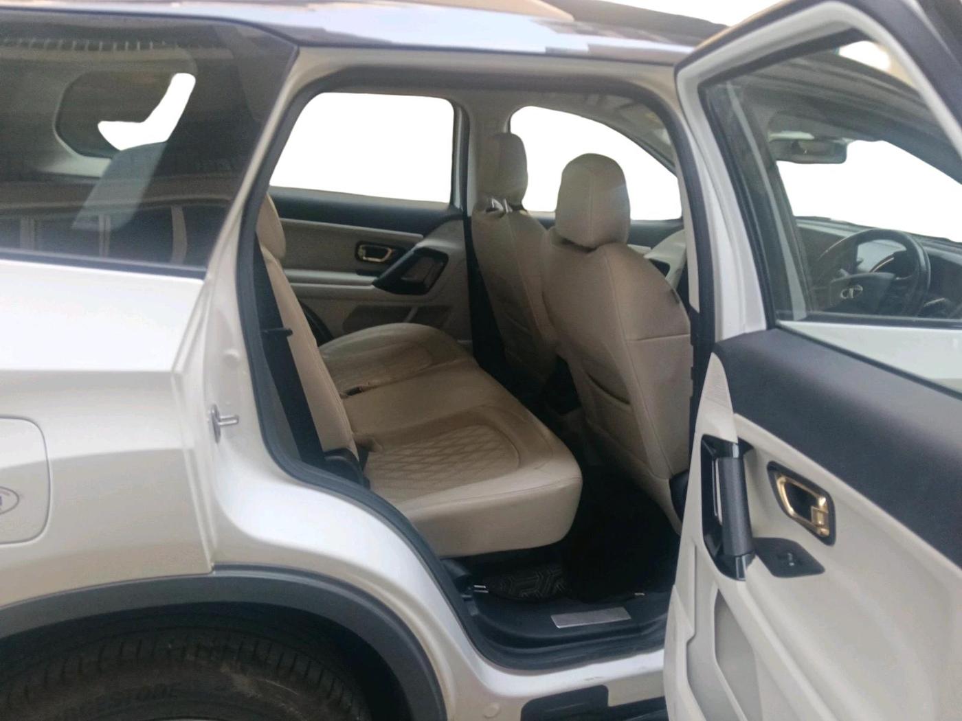 2021 Tata Safari XZ PLUS GOLD, Diesel, Manual, 80,366 km, interior