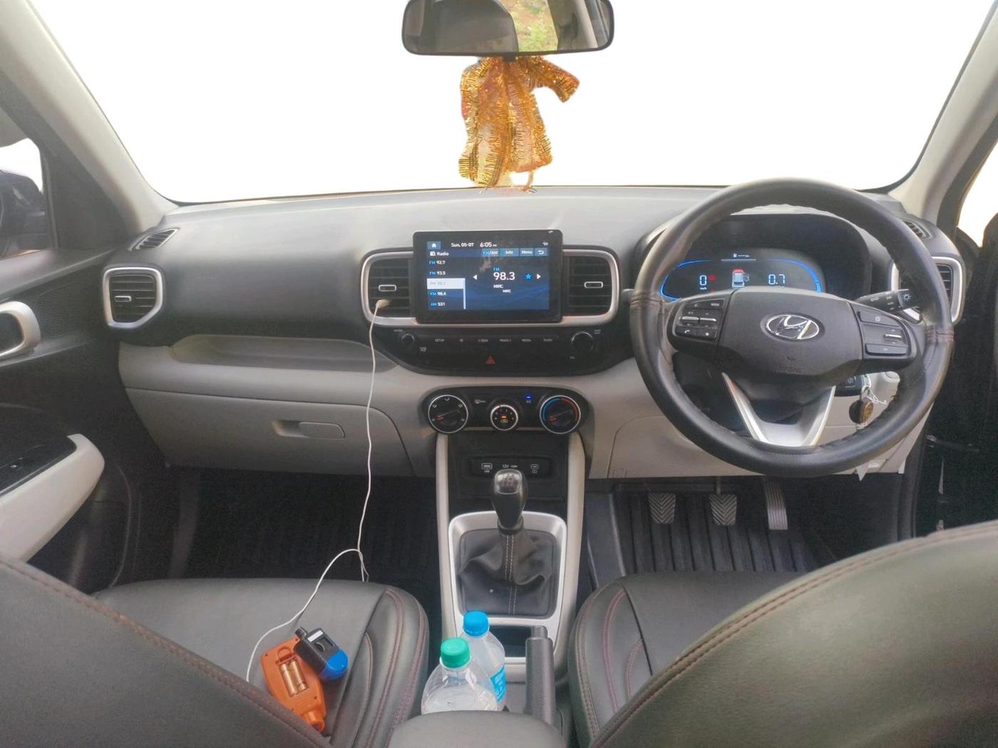 2024 Hyundai VENUE S (O) Plus 1.2 Petrol , Petrol, Manual, 26,520 km, interior