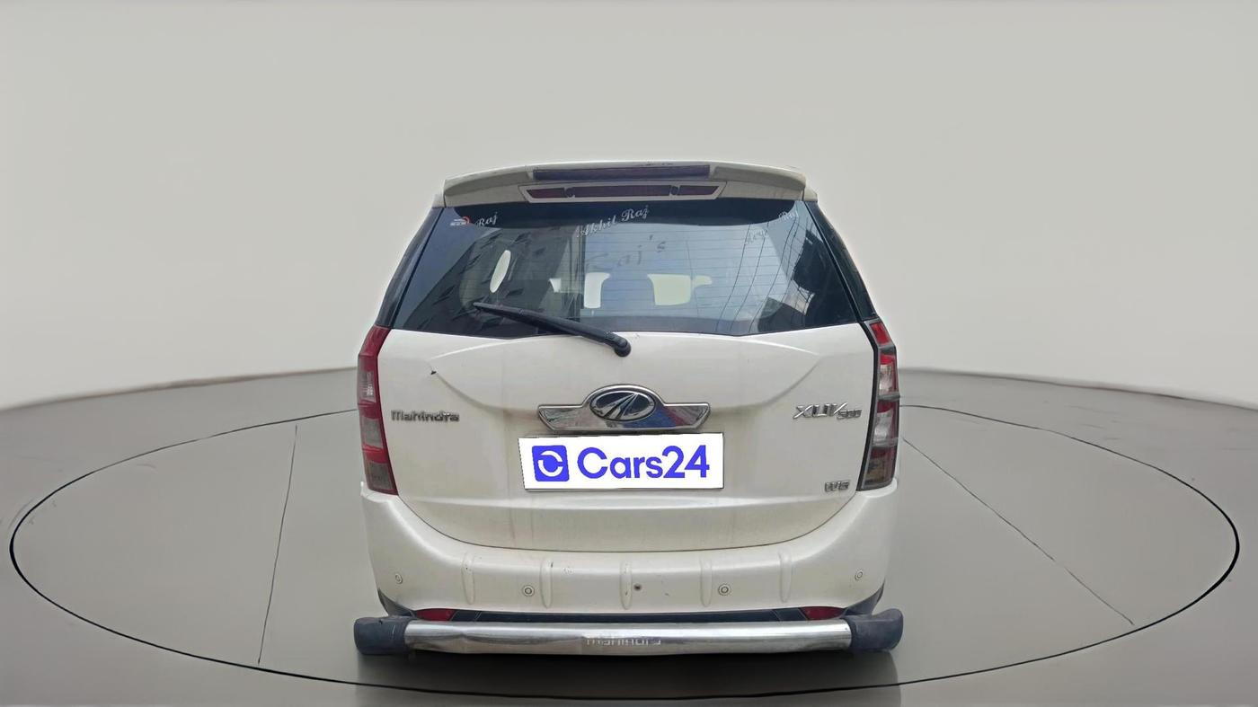 2014 Mahindra XUV500 W8, Diesel, Manual, 1,48,696 km, exterior