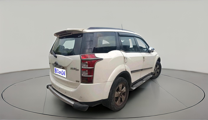 2014 Mahindra XUV500 W8, Diesel, Manual, 1,48,696 km, exterior