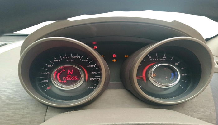 2014 Mahindra XUV500 W8, Diesel, Manual, 1,48,696 km, interior