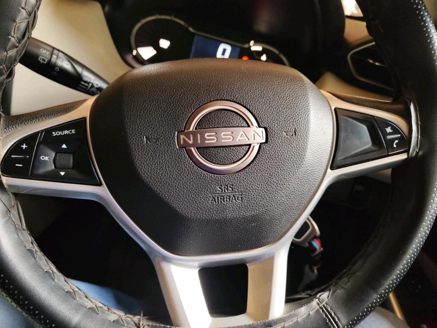 2022 Nissan MAGNITE XV EXECUTIVE, Petrol, Manual, 42,467 km, interior