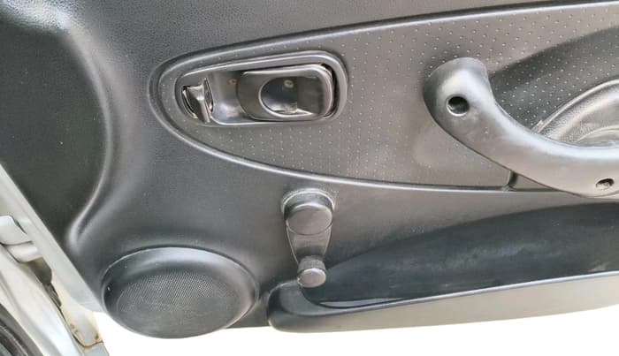 2014 Tata Indica V2 LS DIESEL, Diesel, Manual, 1,35,377 km, interior