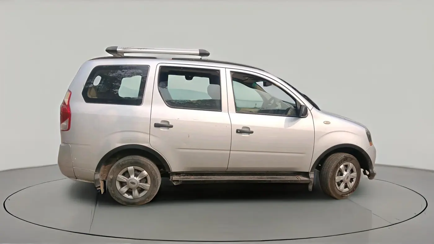 2018 Mahindra Xylo D4, Diesel, Manual, 1,20,206 km, exterior