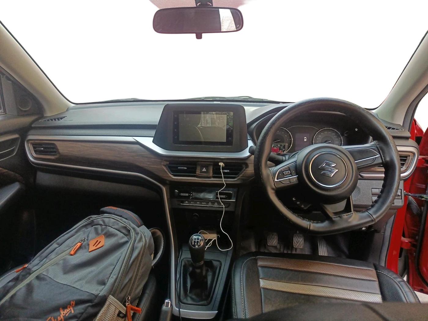 2023 Maruti BREZZA VXI, Petrol, Manual, 5,814 km, interior