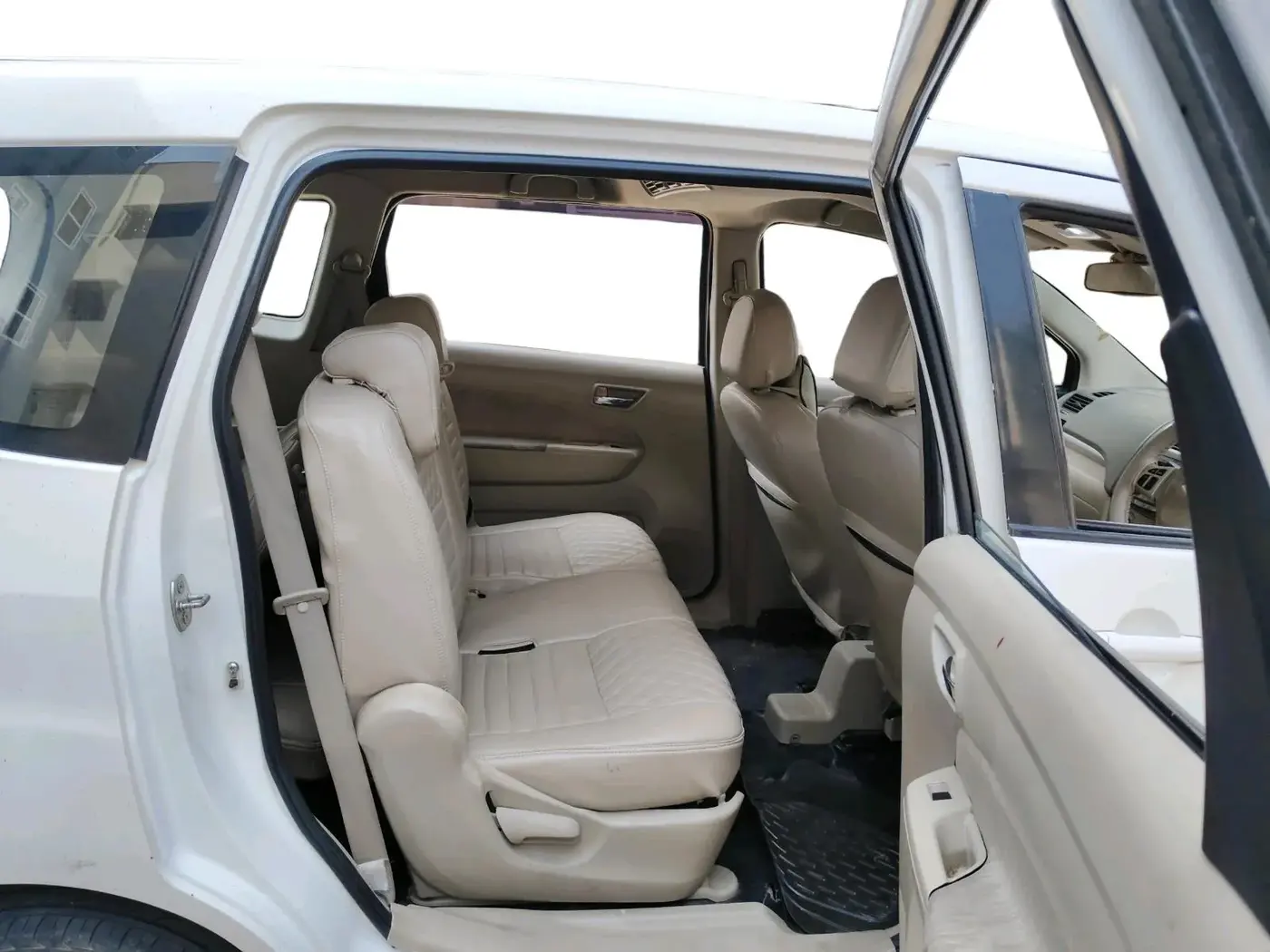 2014 Maruti Ertiga ZDI, Diesel, Manual, 2,07,539 km, interior