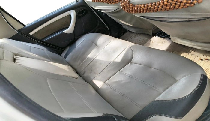 2012 Renault Duster 85 PS RXL DIESEL, Diesel, Manual, 1,36,369 km, interior