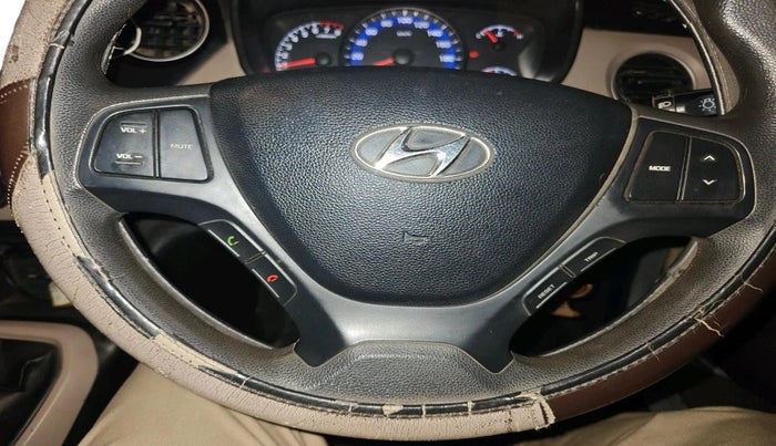 2015 Hyundai Xcent S 1.2, Petrol, Manual, 1,40,727 km, interior