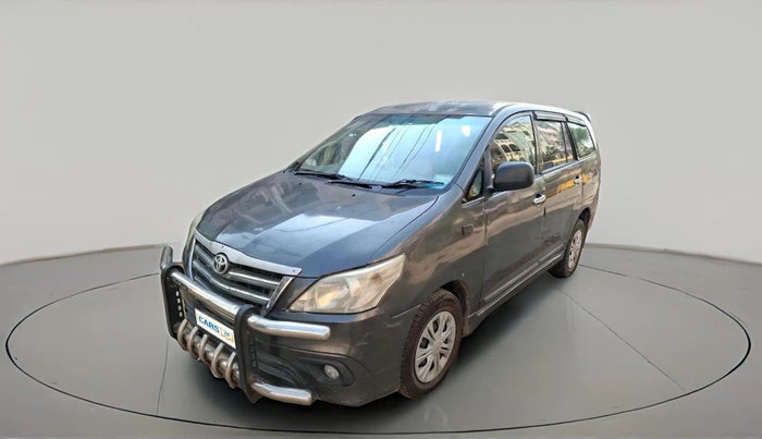 2012 Toyota Innova 2.5 G 8 STR, Diesel, Manual, 4,29,646 km, exterior