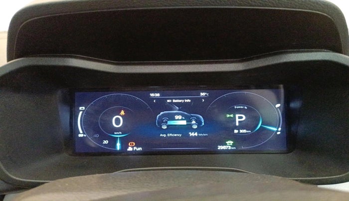 2024 Mahindra XUV400 EL Pro 39.4 KWH, Electric, Automatic, 29,873 km, interior